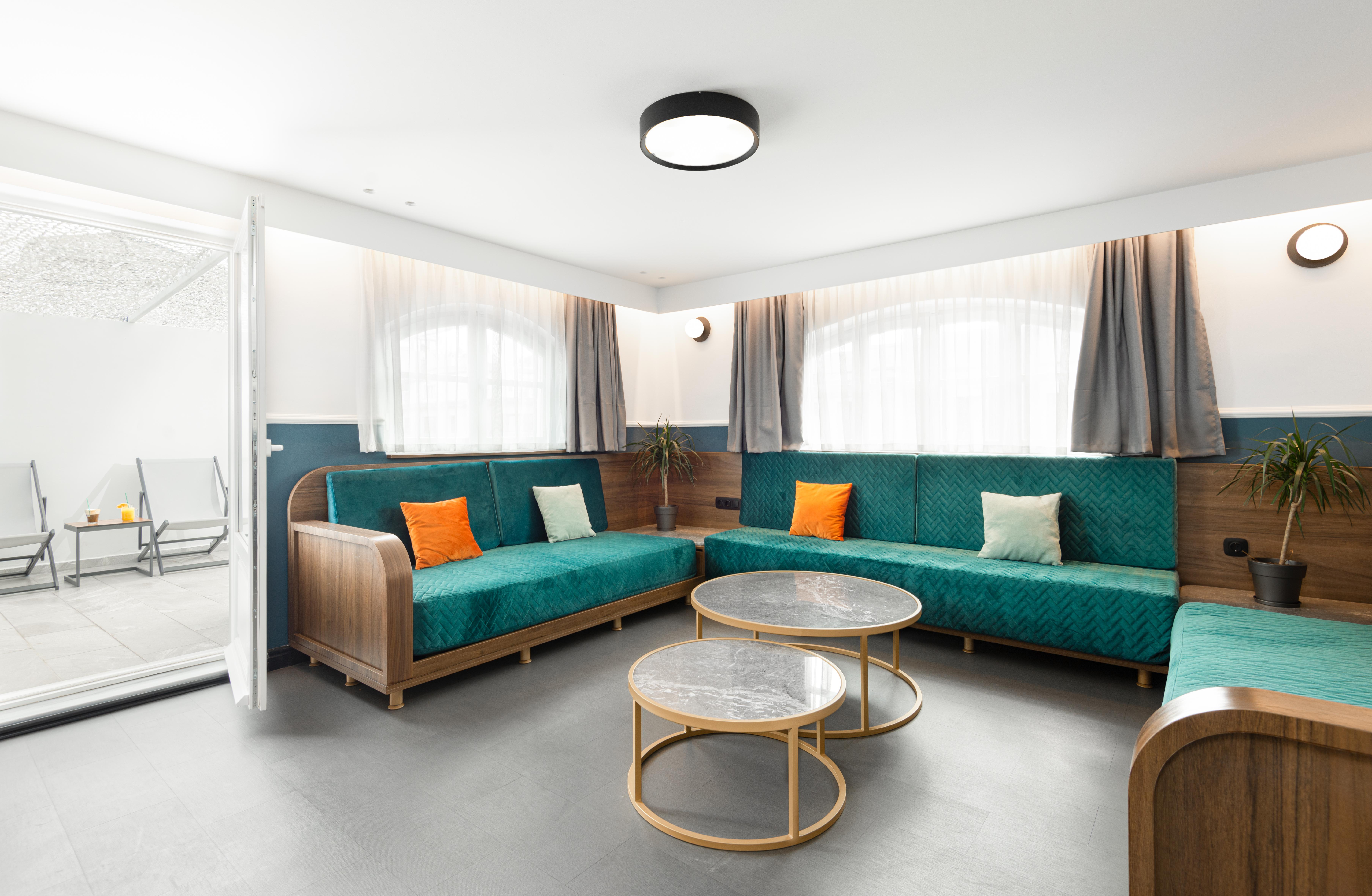 Colors Urban Hotel Thessaloniki Exterior photo