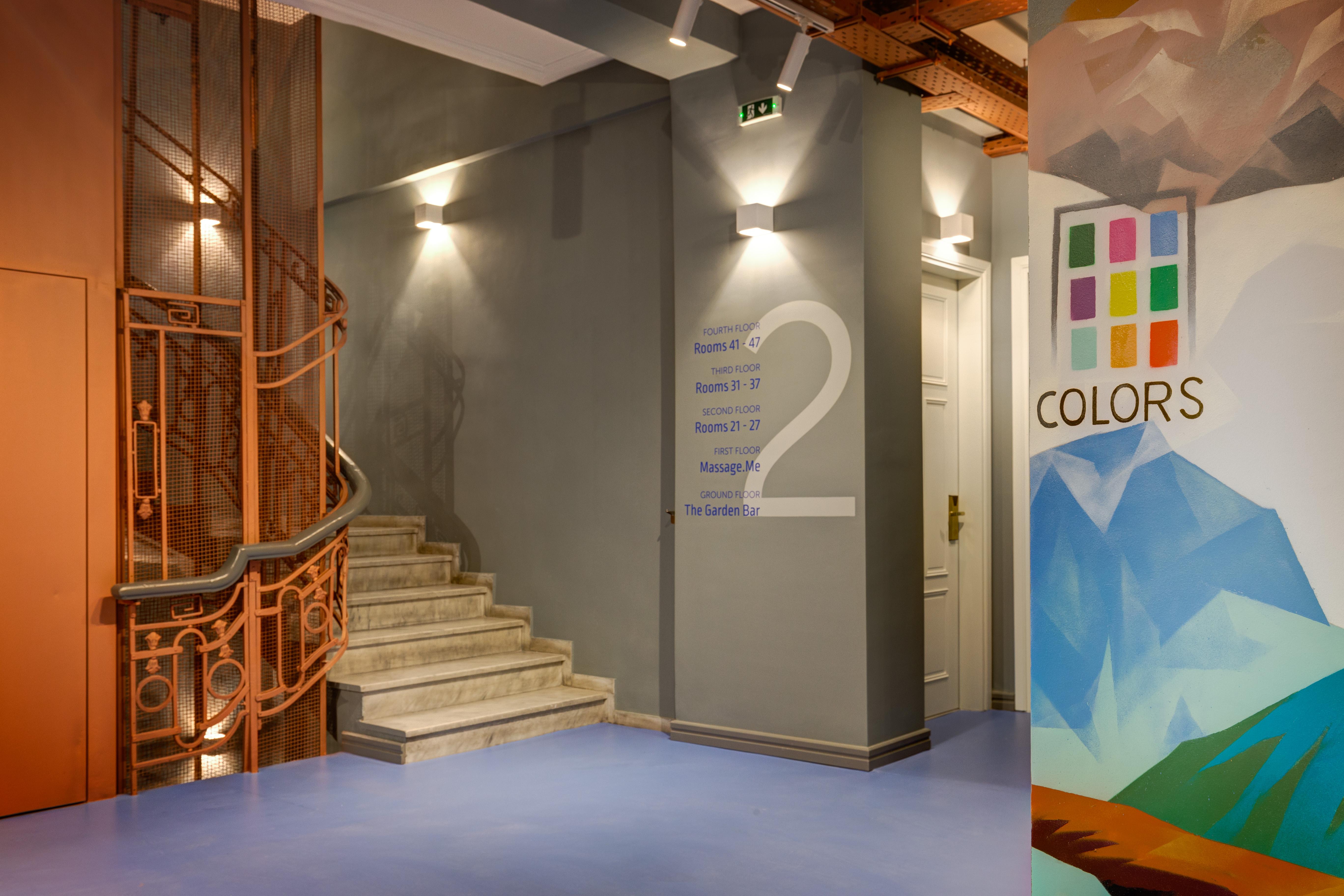 Colors Urban Hotel Thessaloniki Exterior photo